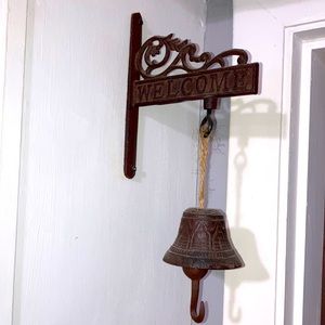Cast Iron Working Rustic Bell, Welcome home 🏠 Great for the kitchen or porch